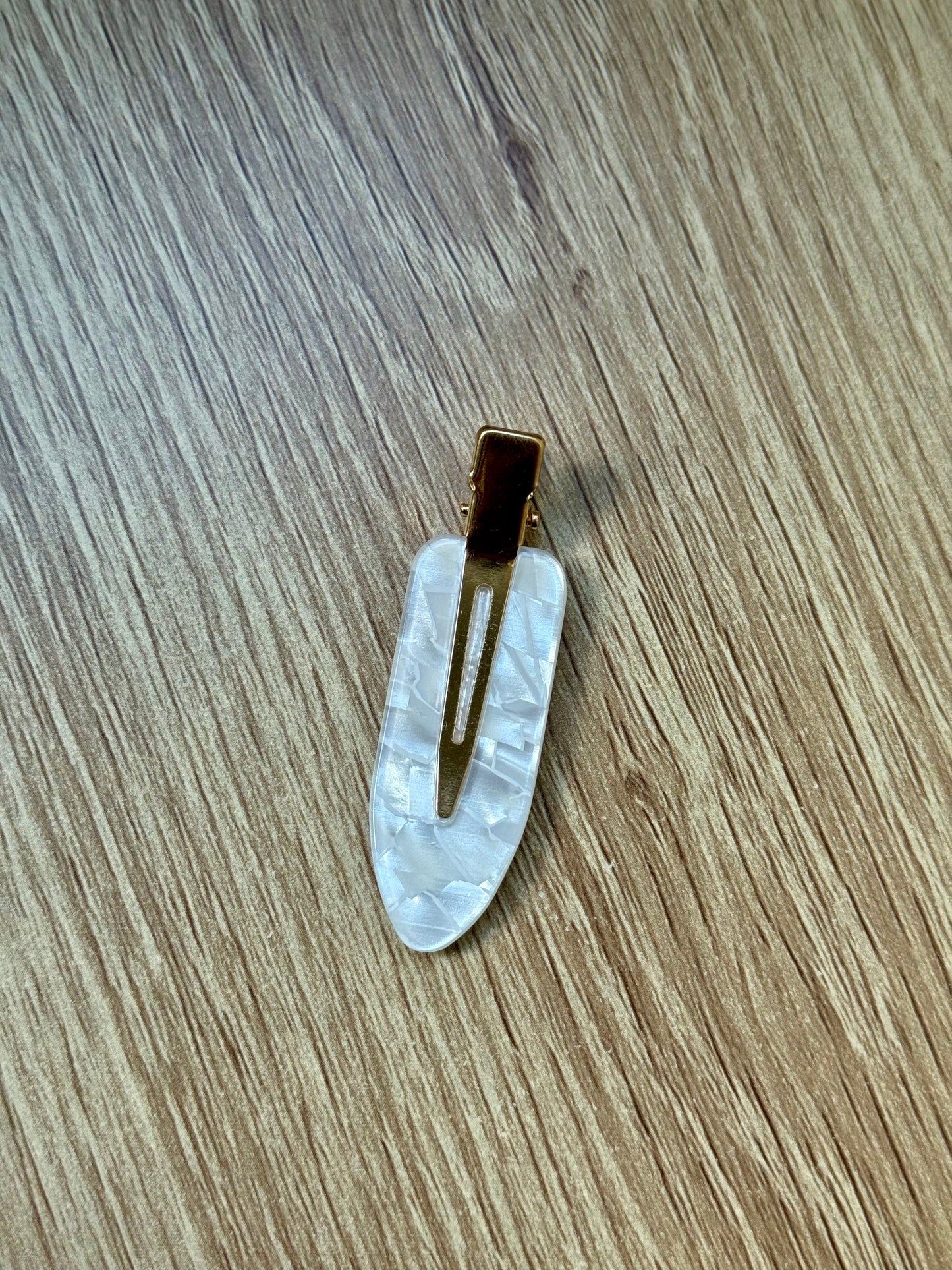 Elara Clips
