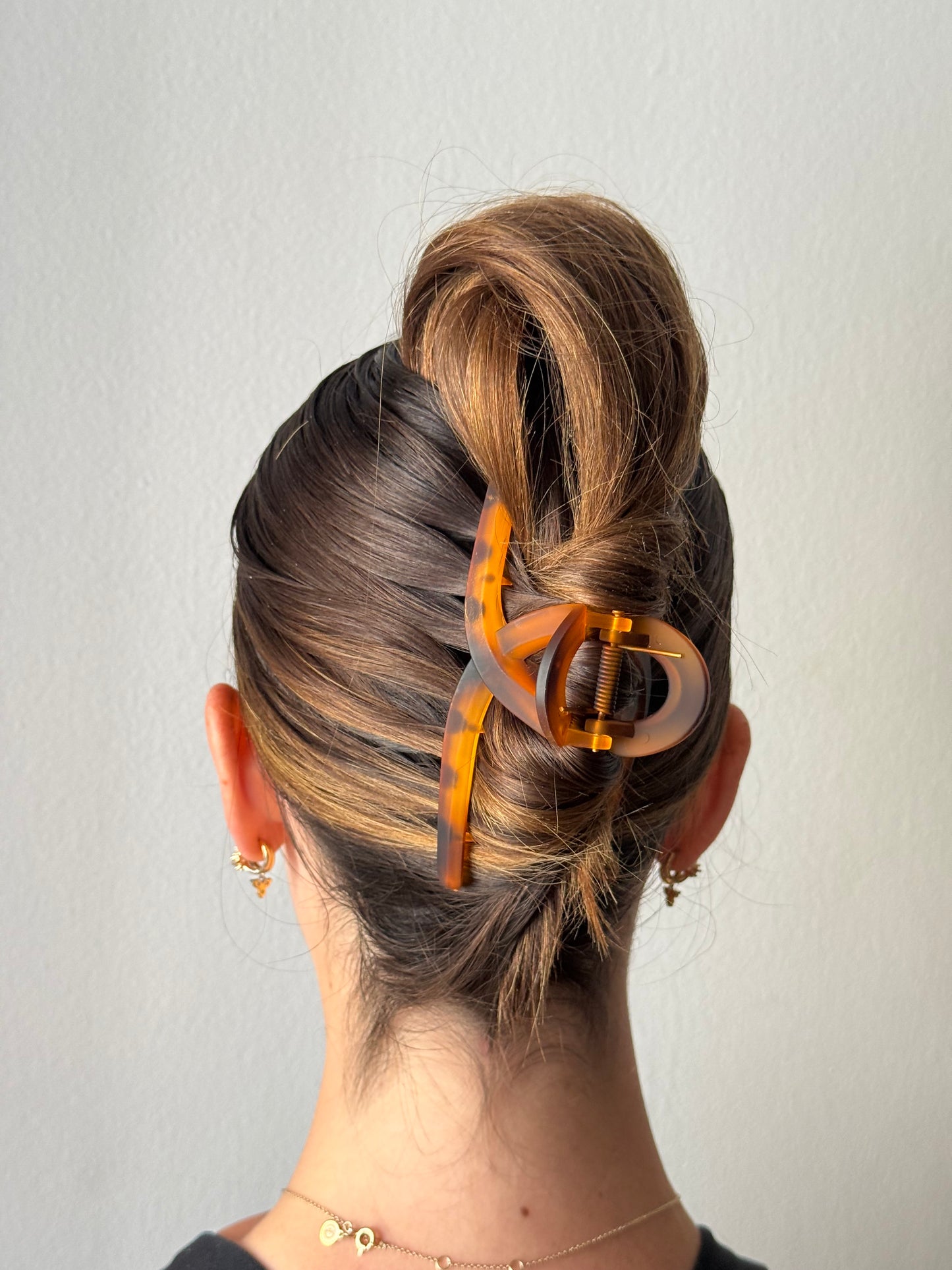 Vera clip