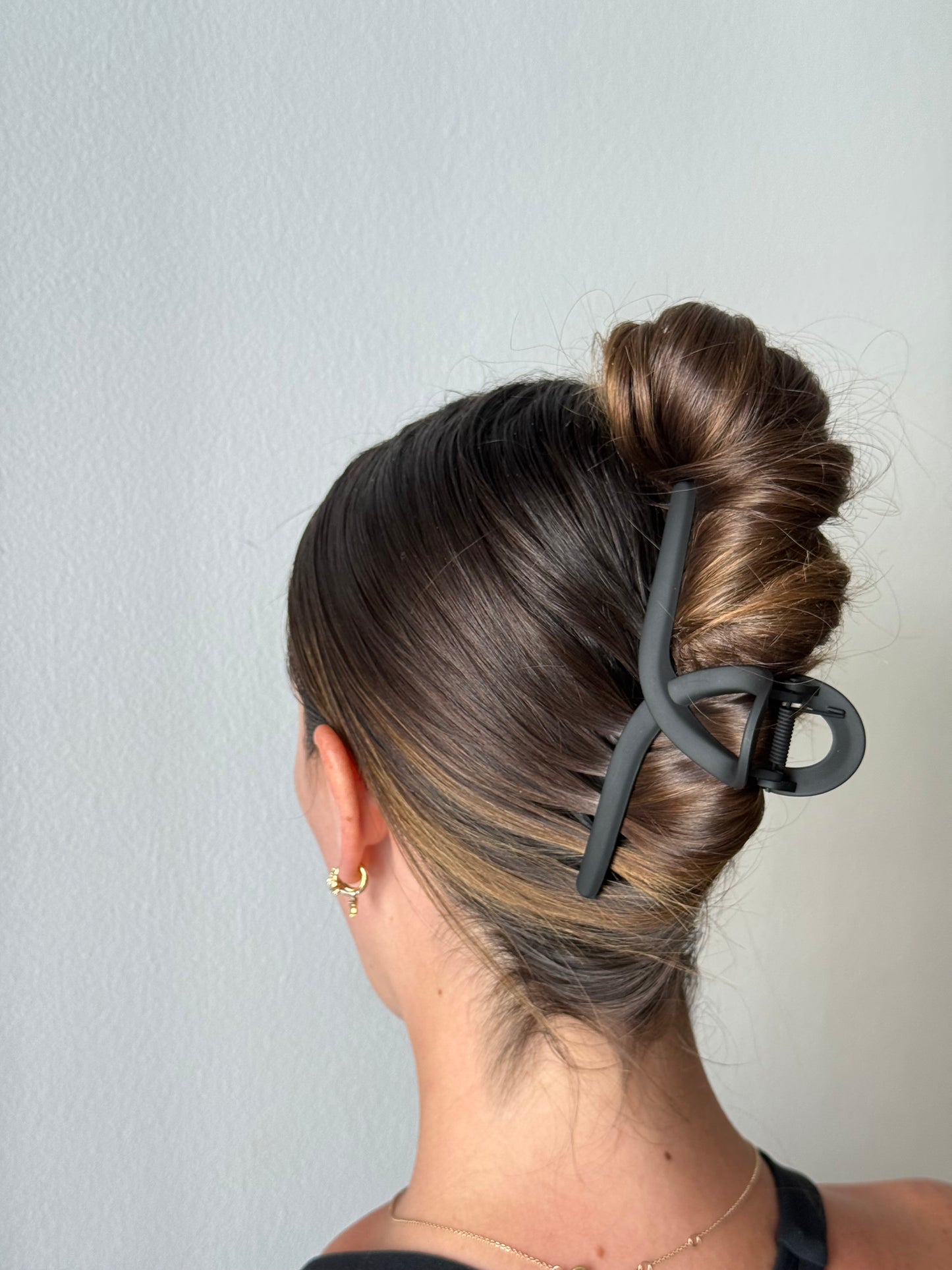 Vera clip